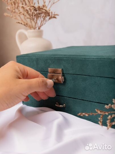 Шкатулка для украшений