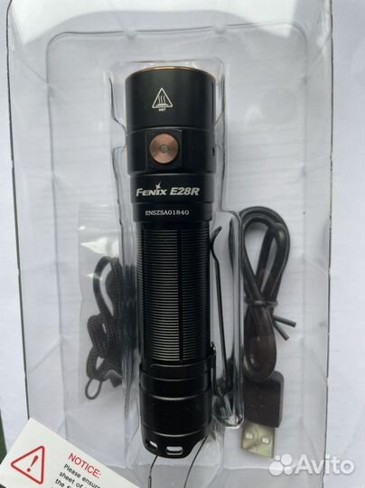 Фонарь Fenix E28R