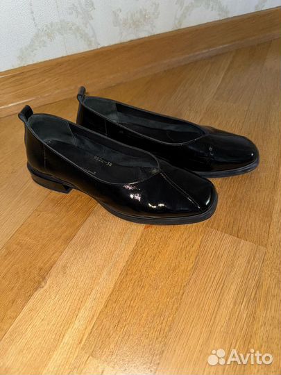 Обувь женская 38 размер