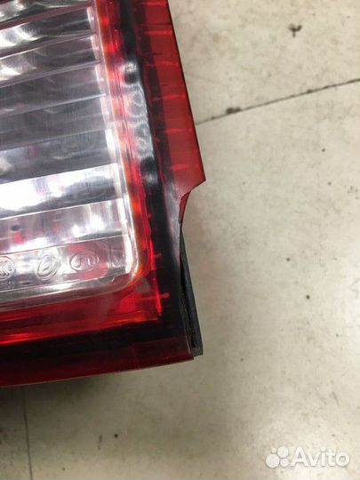 Фонарь левый верхний