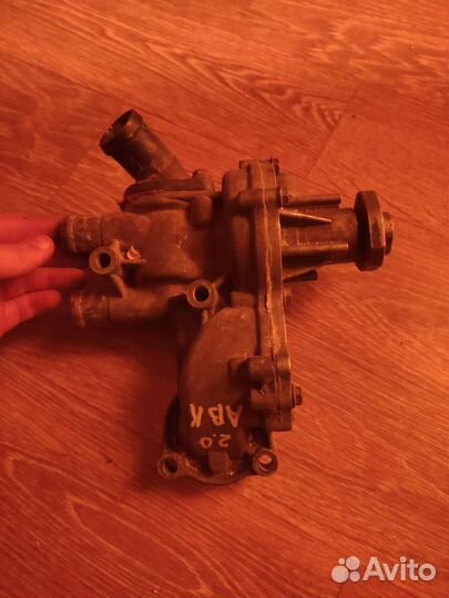 Корпус термостата с помпой