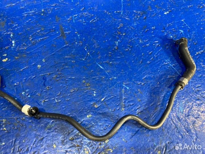 Трубка системы охлаждения жидкости Mercedes-Benz
