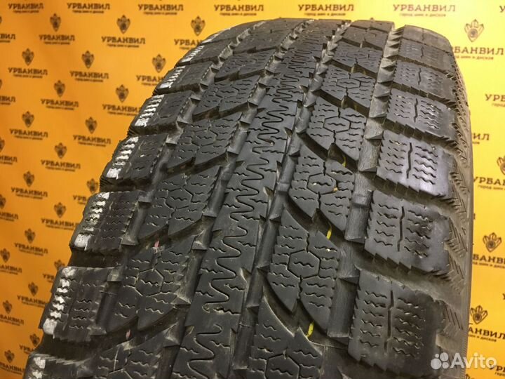 Toyo Observe GSi-5 235/65 R18 106S