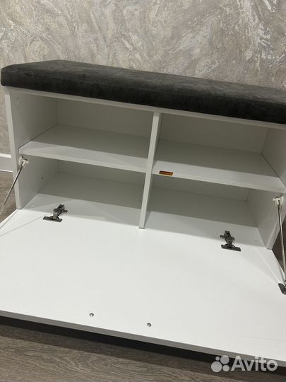 Пуфик в прихожую под обувь