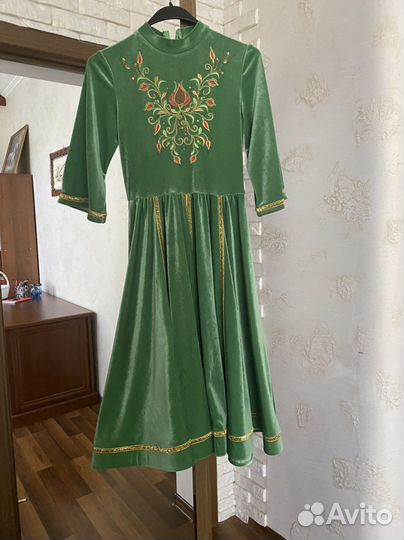 Крымскотатарский костюм