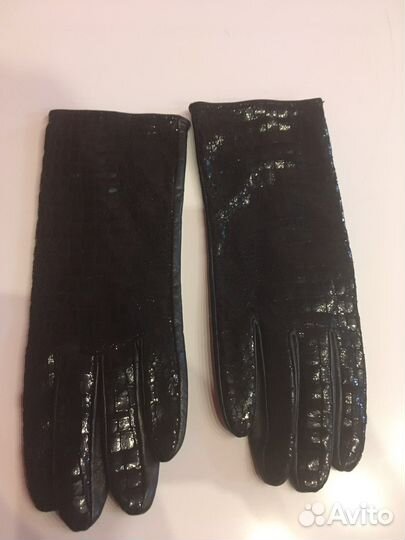 Перчатки женские кожа