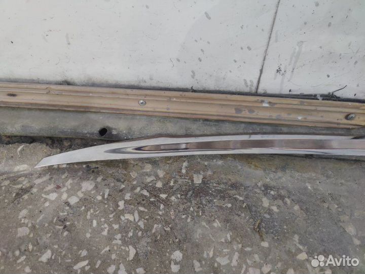 Накладка багажника Mercedes-Benz E-Class W213