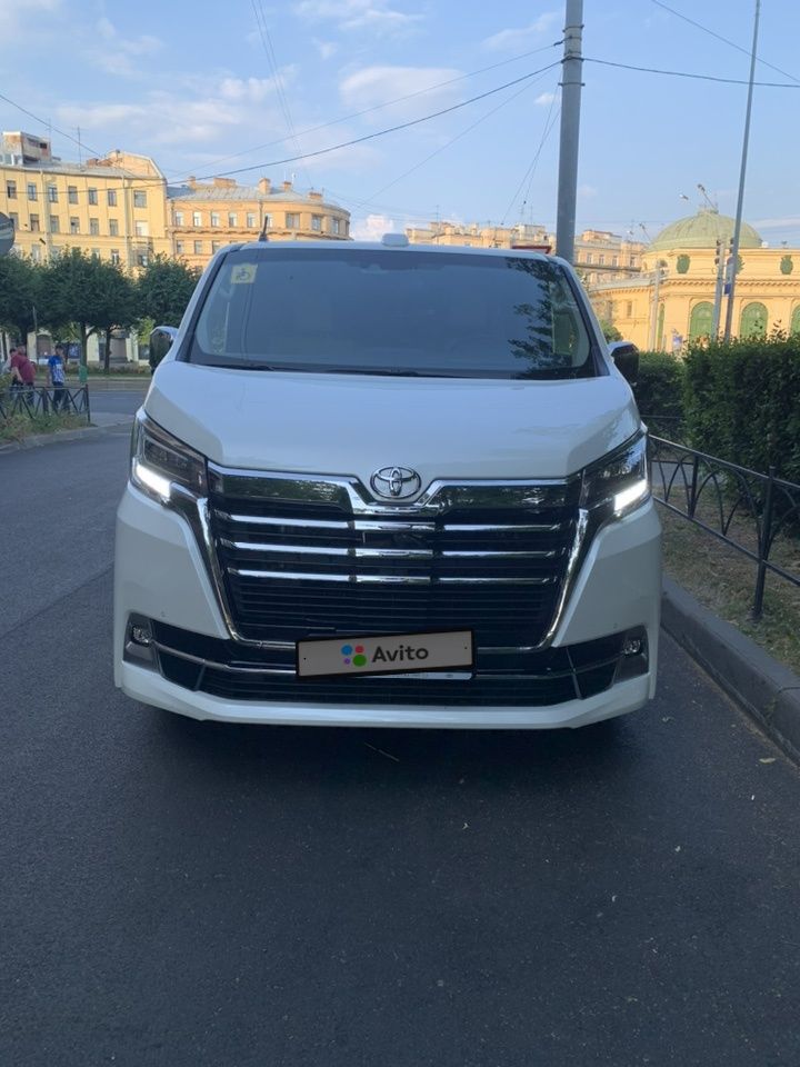 Toyota Hiace: фото владельца