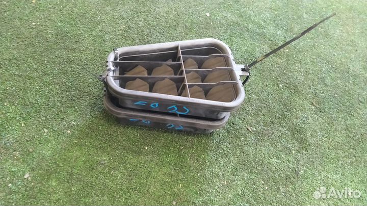 Клапан вентиляции багажника пара Audi S4 B7 BBK