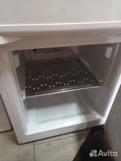 Холодильник Beko CSK25000