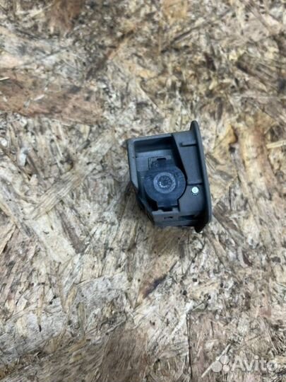 Крючок для одежды Audi A8 D3 3.2 2007