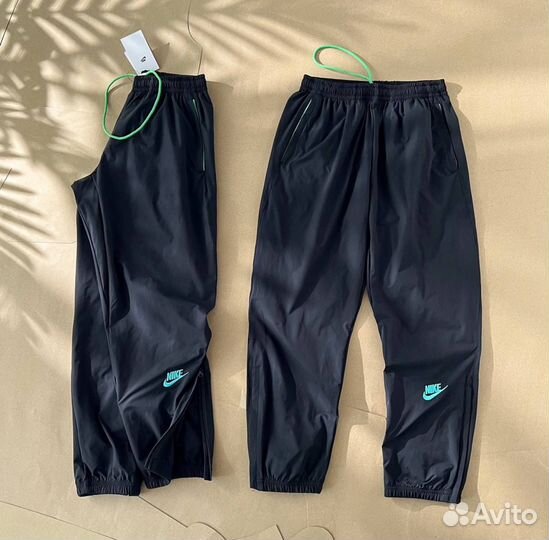 Спортивные штаны Nike нейлон