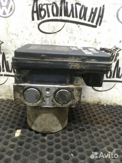 Блок abs Kia Rio 4 X-Line хэтчбек G4LC 2018