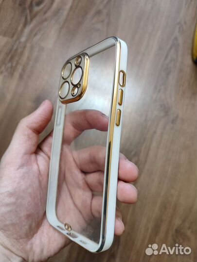 Чехол на iPhone 13 pro