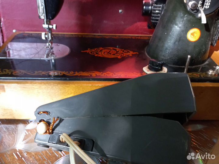 Швейная машина