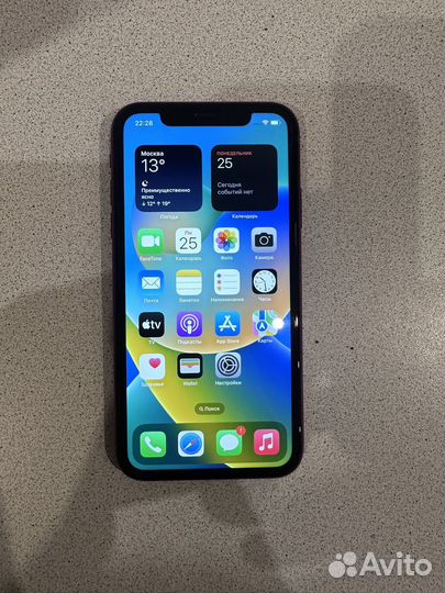 Телефон iPhone xr