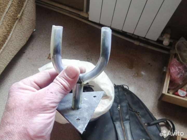 Держатель для гитары