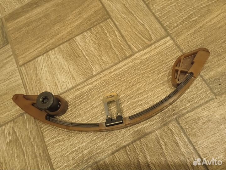 Успокоитель цепи от двигателя L15A
