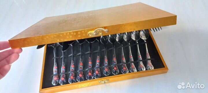 Набор столовых приборов новый