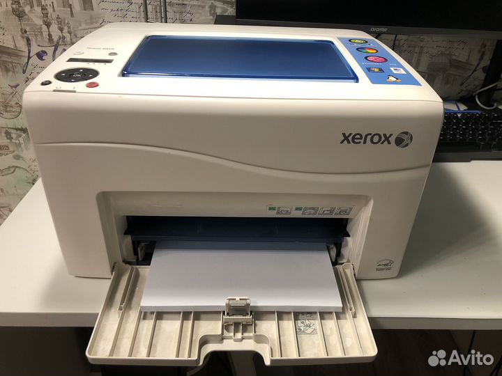 Цветной лазерный принтер Xerox Phaser 6010N