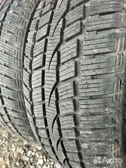 Windforce Snowblazer 255/55 R19 111V