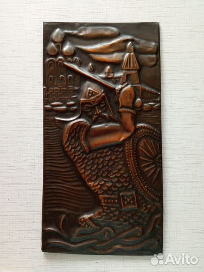 Панно чеканка