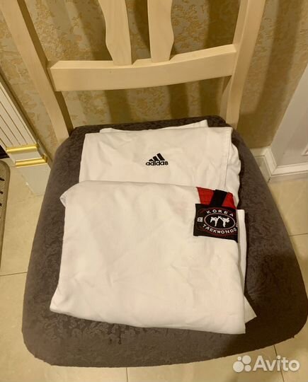 Добок,защита для рук,ног и паха, перчатки,пояс