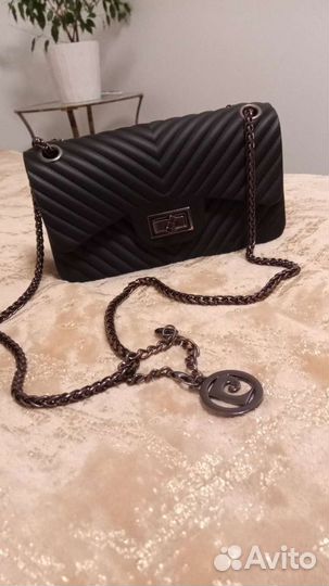 Клатч, сумочка на цепочке