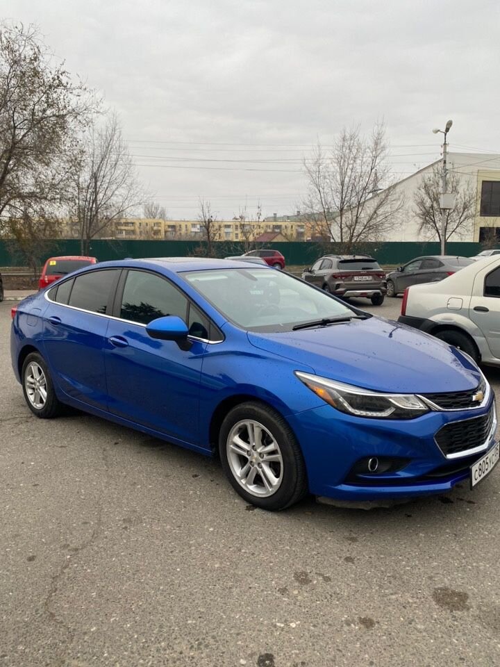 Chevrolet Cruze: фото владельца