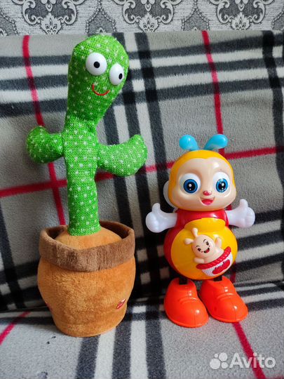 Музыкальные игрушки для малыша