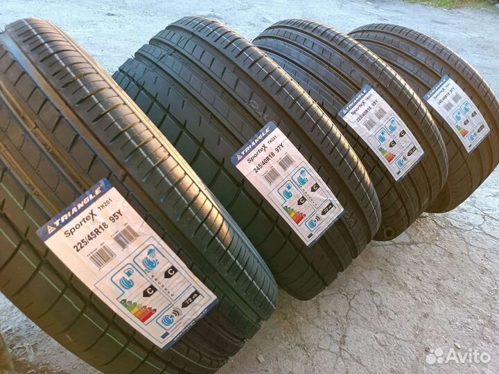 Triangle Sports TH201 225/45 R18 и 245/40 R18