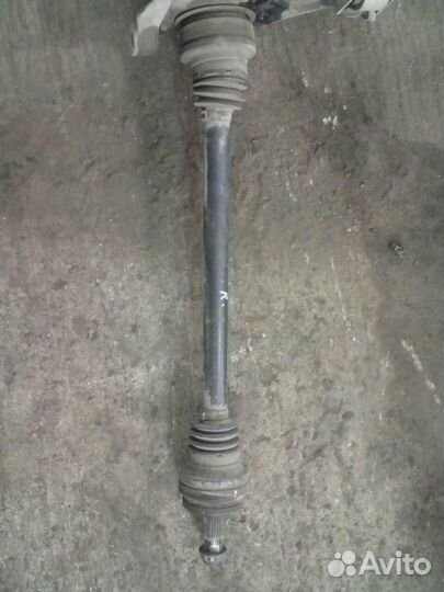 Полуось задняя R mercedes-benz W204 2007-2015