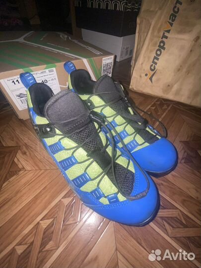 Ботинки для лыжероллеров