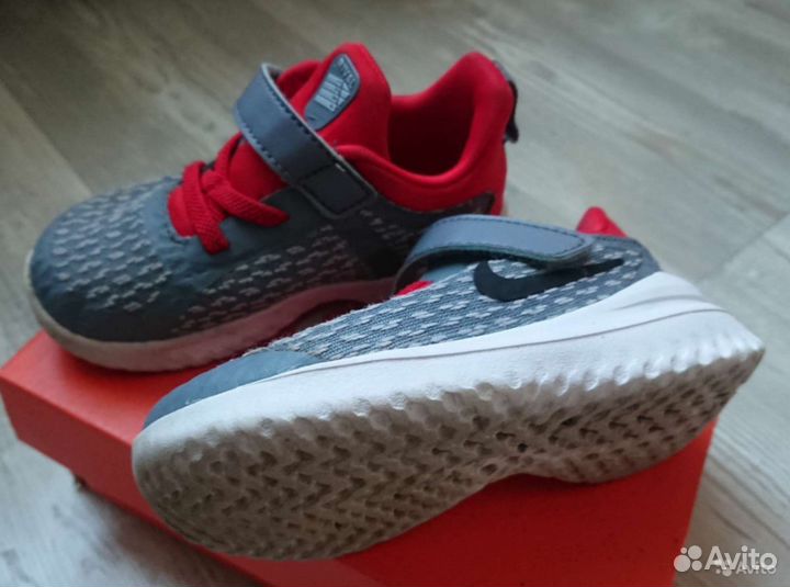 Кроссовки Nike оригинал