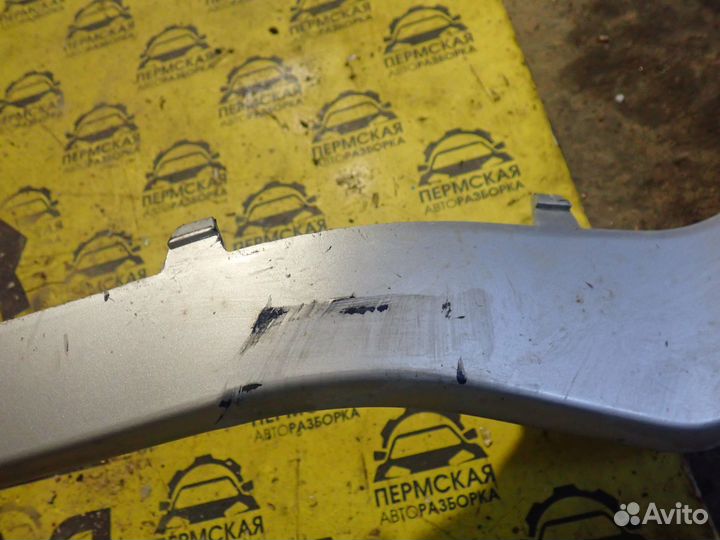 Накладка переднего бампера VAZ LADA X-Ray 2016)