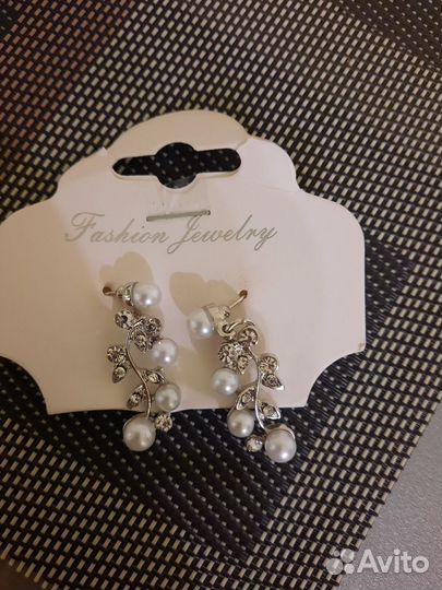 Серьги праздничные