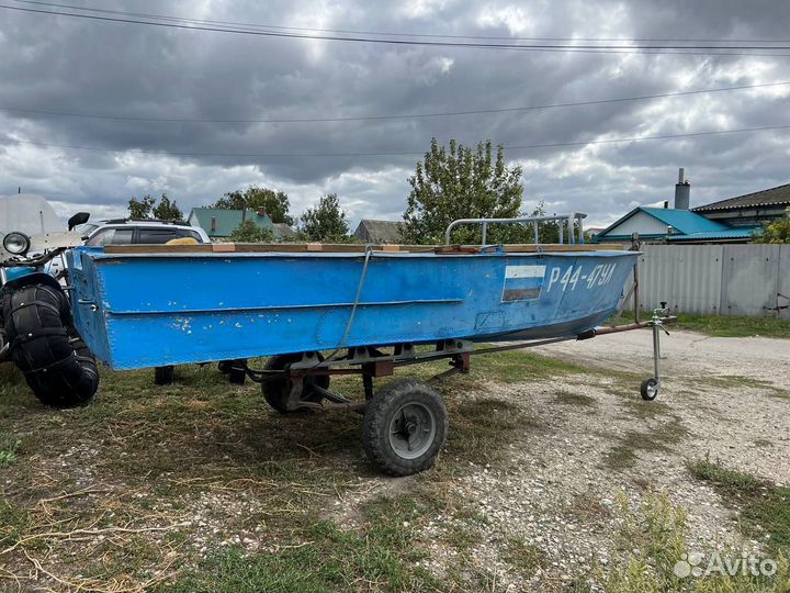 Моторная лодка мкм 