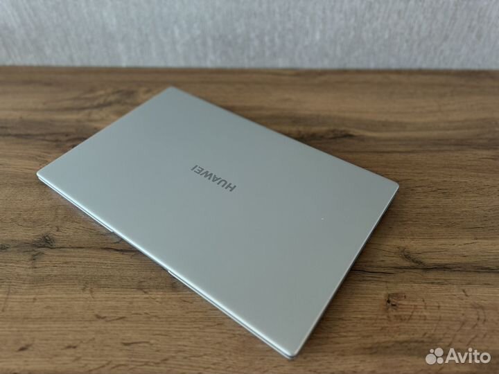 Ноутбук huawei matebook d15