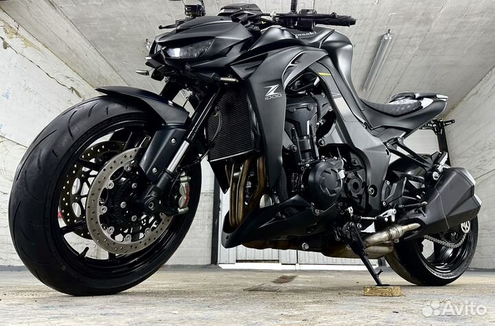 Kawasaki Z1000