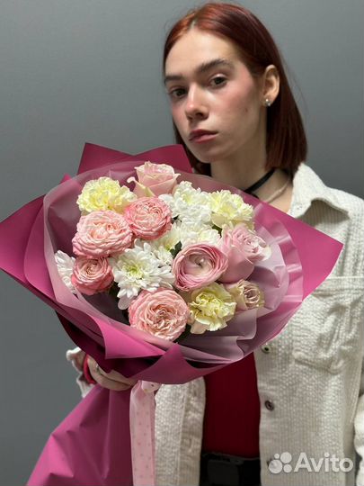 Розы. Букеты из пинк мондиаль