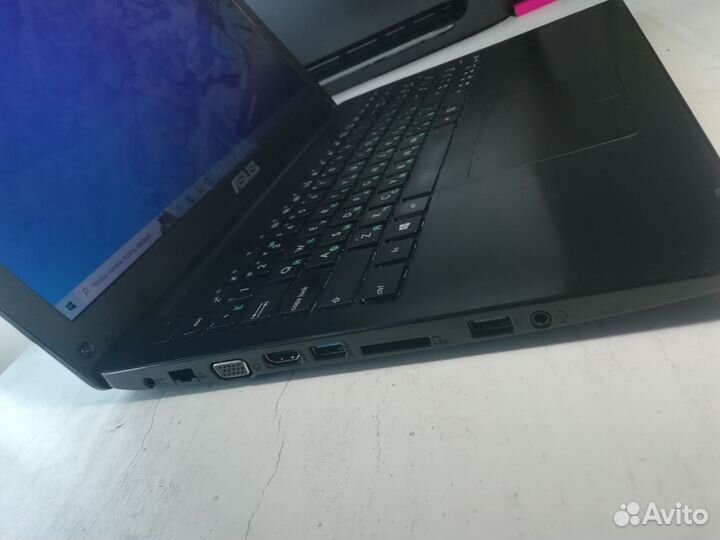 Продам ноутбук asus на ssd
