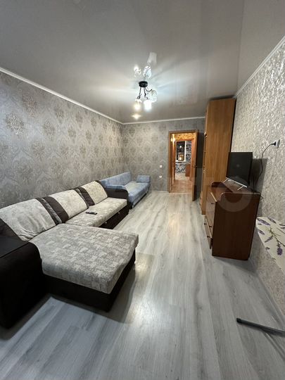 2-к. квартира, 56 м², 9/9 эт.