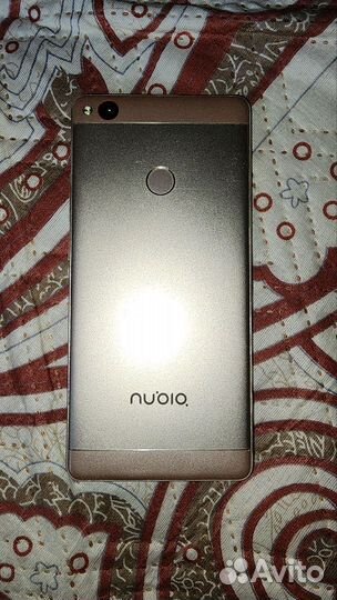 Nubia Z11, 4/64 ГБ