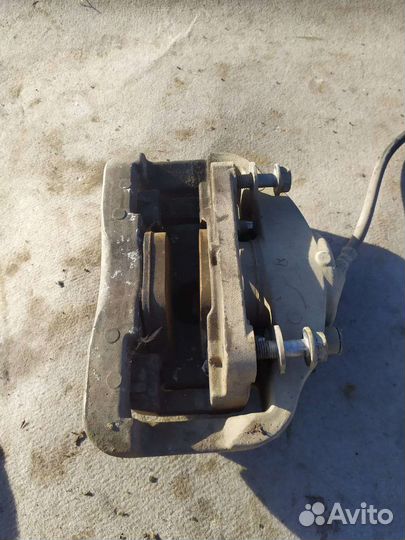 Суппорт Bmw 7-Series 2001-2008