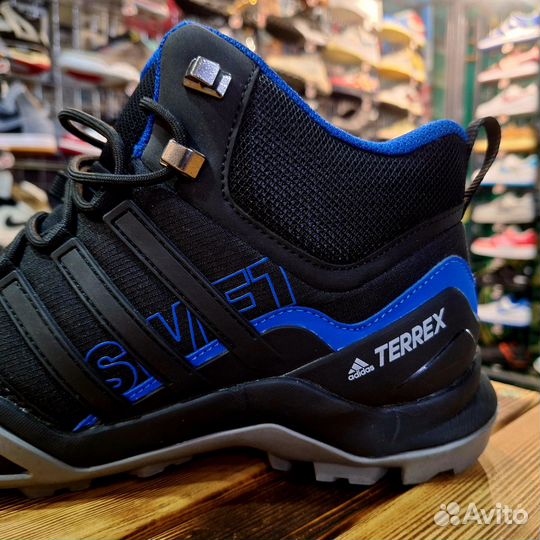 Ботинки Adidas Terrex Swift R2 Mid