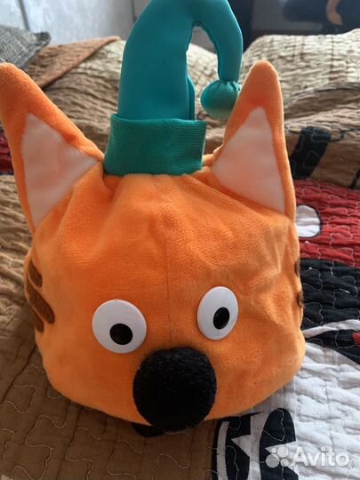 Новогодняя шапка три кота