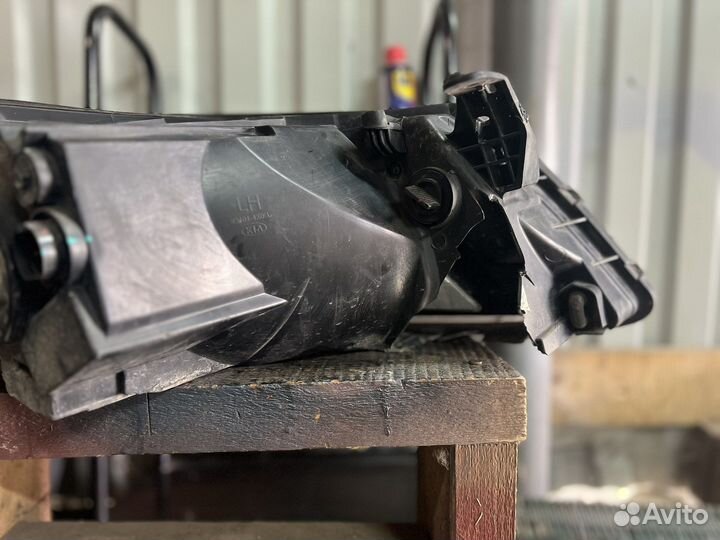 Фара Kia Rio 3 дорестайлинг оригинал