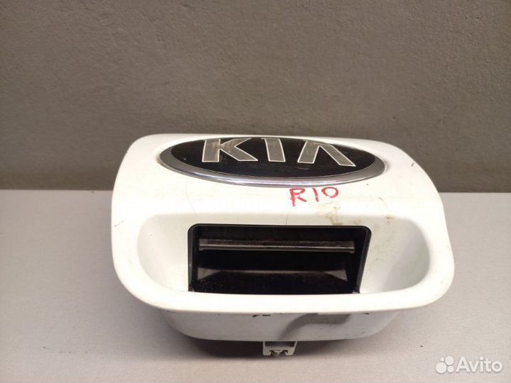 Ручка крышки багажника Kia Rio хэтчбек 2012