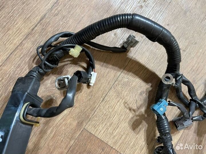 Коса двигателя Subaru Forester 2 SG5 EJ205 2006