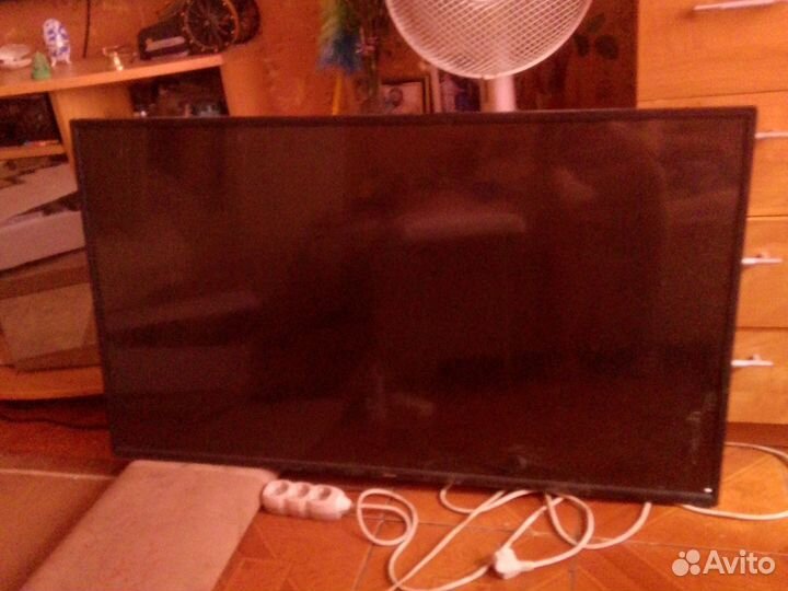 Телевизор SMART tv бу